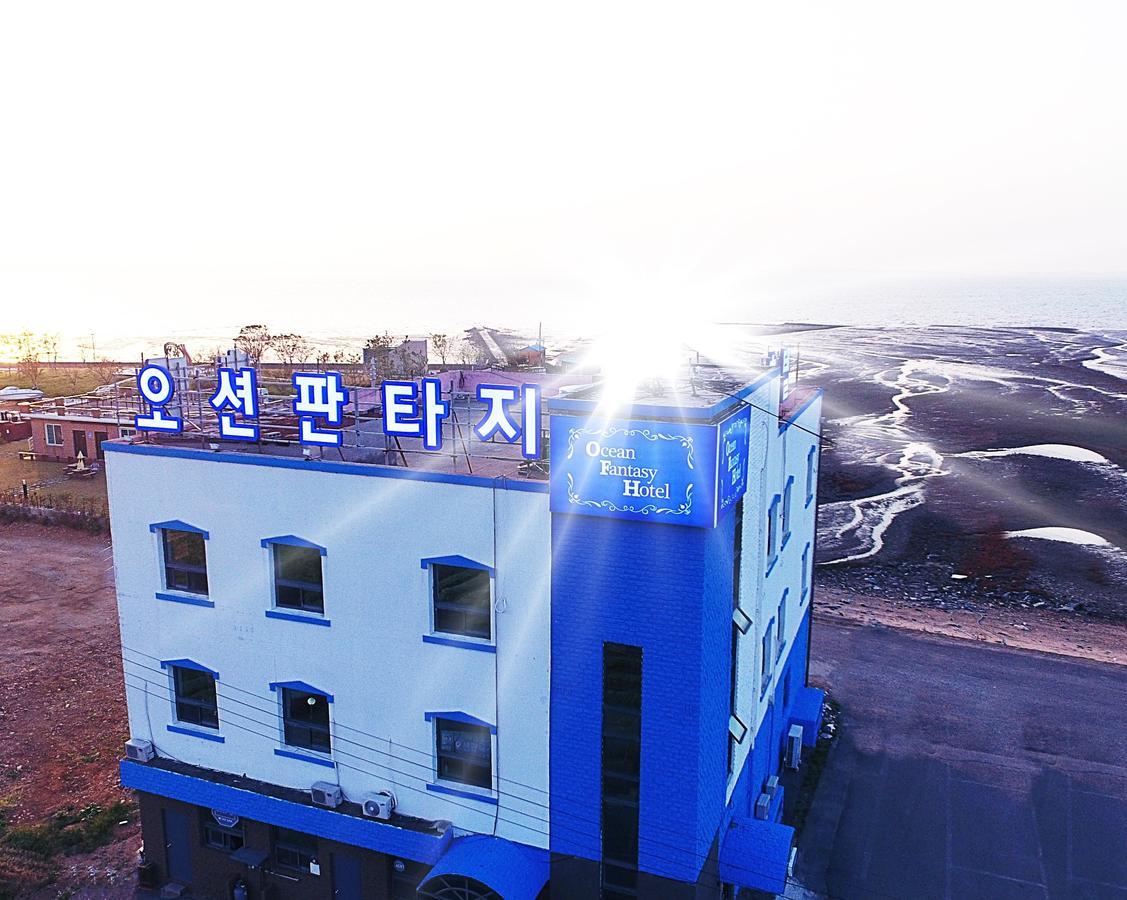 Hongseong Namdang Port Ocean Fantasy Hotel מראה חיצוני תמונה