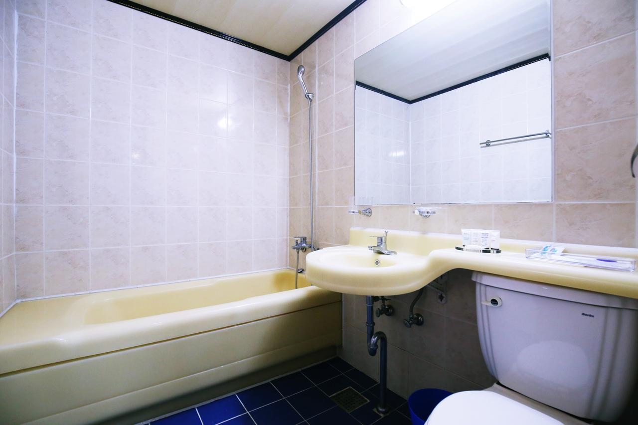 Hongseong Namdang Port Ocean Fantasy Hotel מראה חיצוני תמונה