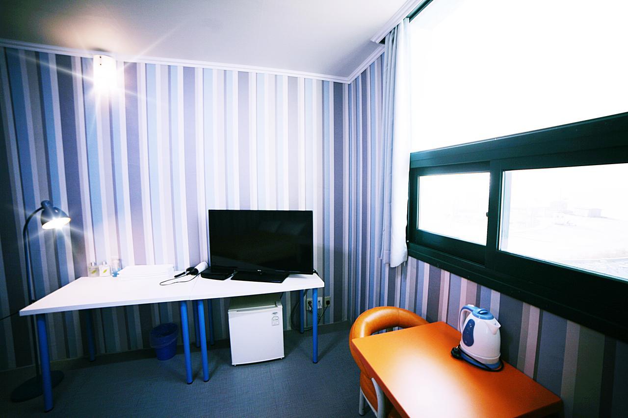 Hongseong Namdang Port Ocean Fantasy Hotel מראה חיצוני תמונה